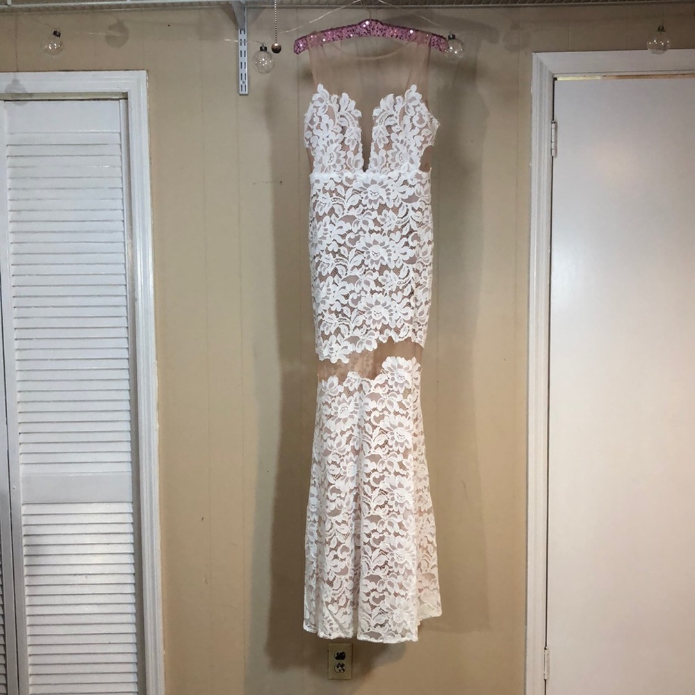 Mermaid WEDDING DRESS! Off White & Nude Lace